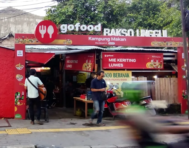 GoFood Merchant Signage